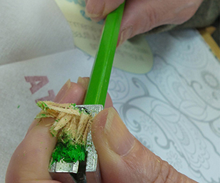 Sharpening pencil